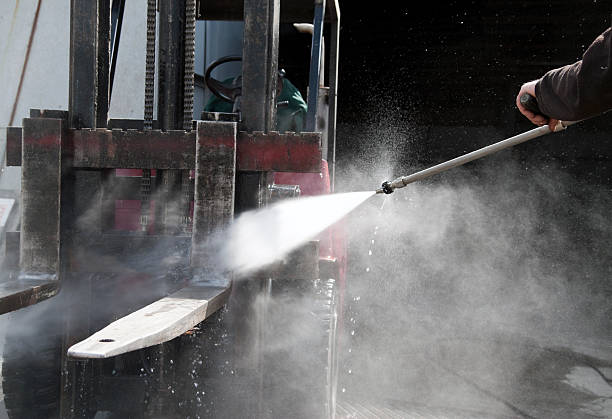 Best Oil Spill Cleanup  in Miamitown, OH